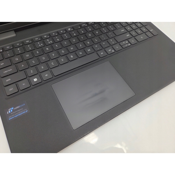 laptop DELL Latitude 3520 i5-1135G7 4x 2.4GHz 16GB SSD Win11 real foto