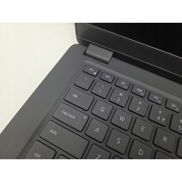 laptop Dell Latitude 3410 i5-10210U 4x 1.6GHz 16GB SSD 256GB REAL FOTO