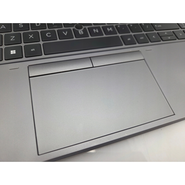 laptop HP ZBook 15 G8 i7-1185G7 4X 3.0 16GB SSD 512GB Quadro T500 REAL FOTO