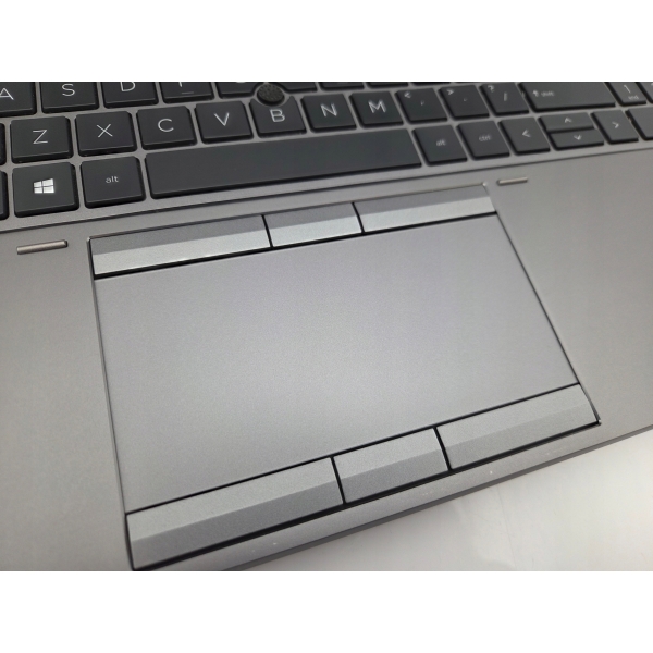 laptop HP ZBook Fury 15 G7 i7-10850H 6x 2.7GHz 32GB 512GB T2000 Real Foto
