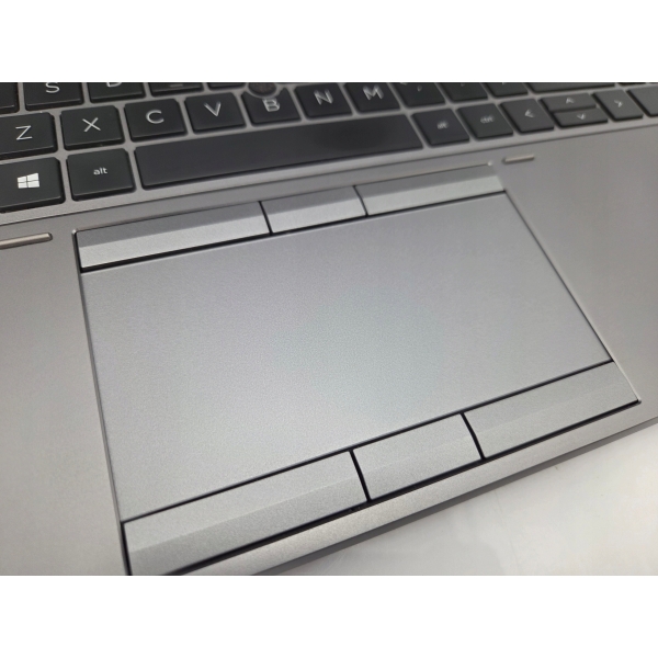 HP ZBook Fury 15 G7 i7-10850H 6X 2.7GHz 32GB RAM 512GB SSD T2000 Real Foto