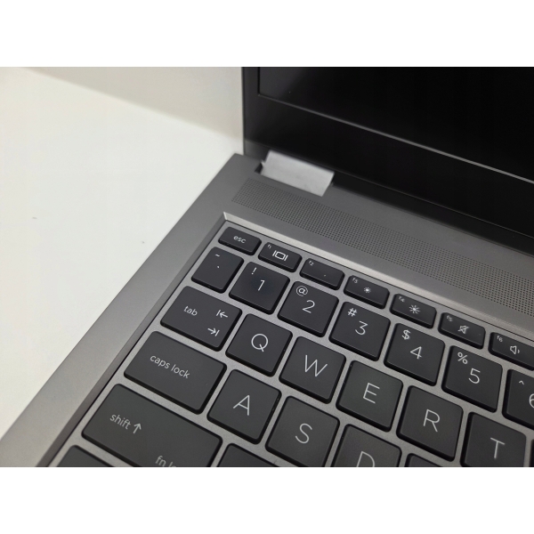 HP ZBook Fury 15 G7 i7-10850H 6X 2.7GHz 32GB RAM 512GB SSD T2000 Real Foto