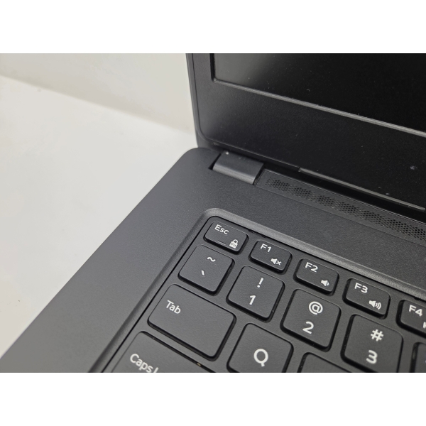 Laptop Dell Latitude 3480 i5-6200U 8GB SSD 256GB Win 11 HDMI NOWA BATERIA