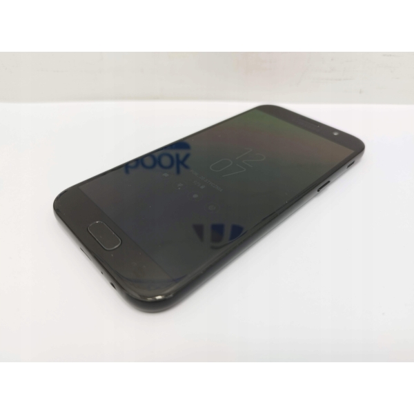 Smartfon Samsung Galaxy A5 3 GB / 32 GB 4G (LTE) czarny sprawny testowany