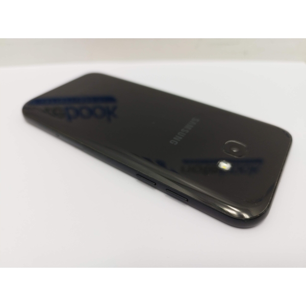 Smartfon Samsung Galaxy A5 3 GB / 32 GB 4G (LTE) czarny sprawny testowany