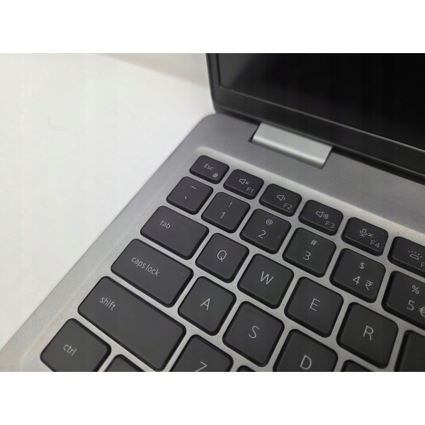 Laptop Dell Precision 3561 Xeon W-11855M 32GB 512GB SSD T1200 W11 REAL FOTO